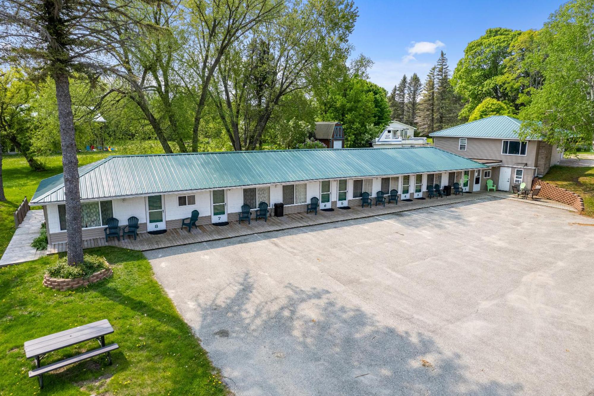 South Arm Retreats Motel East Jordan ภายนอก รูปภาพ