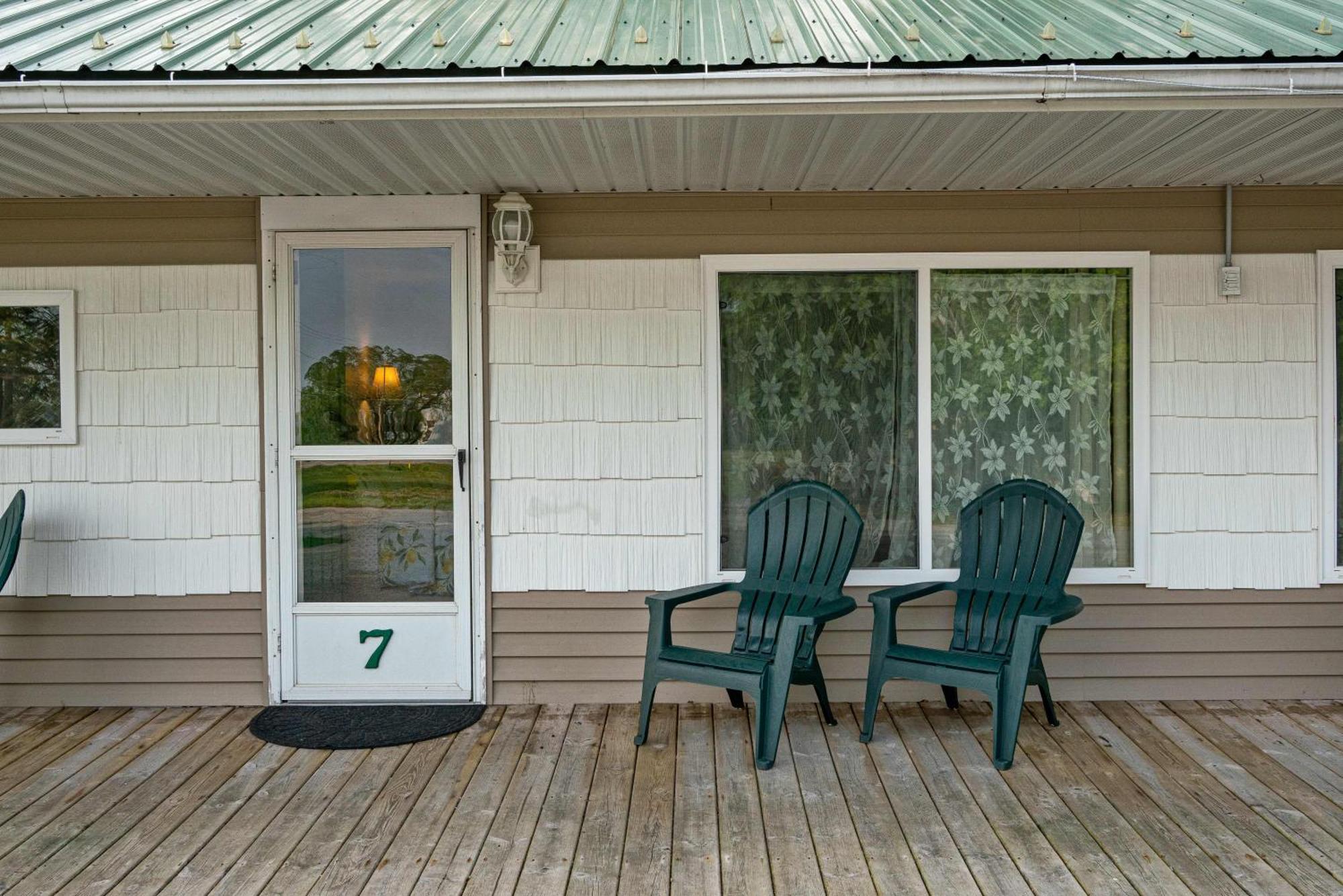 South Arm Retreats Motel East Jordan ภายนอก รูปภาพ
