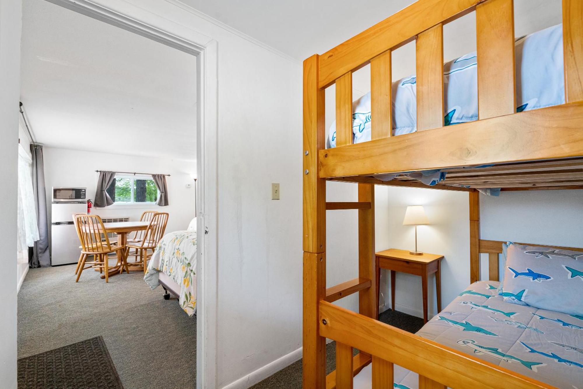 South Arm Retreats Motel East Jordan ภายนอก รูปภาพ