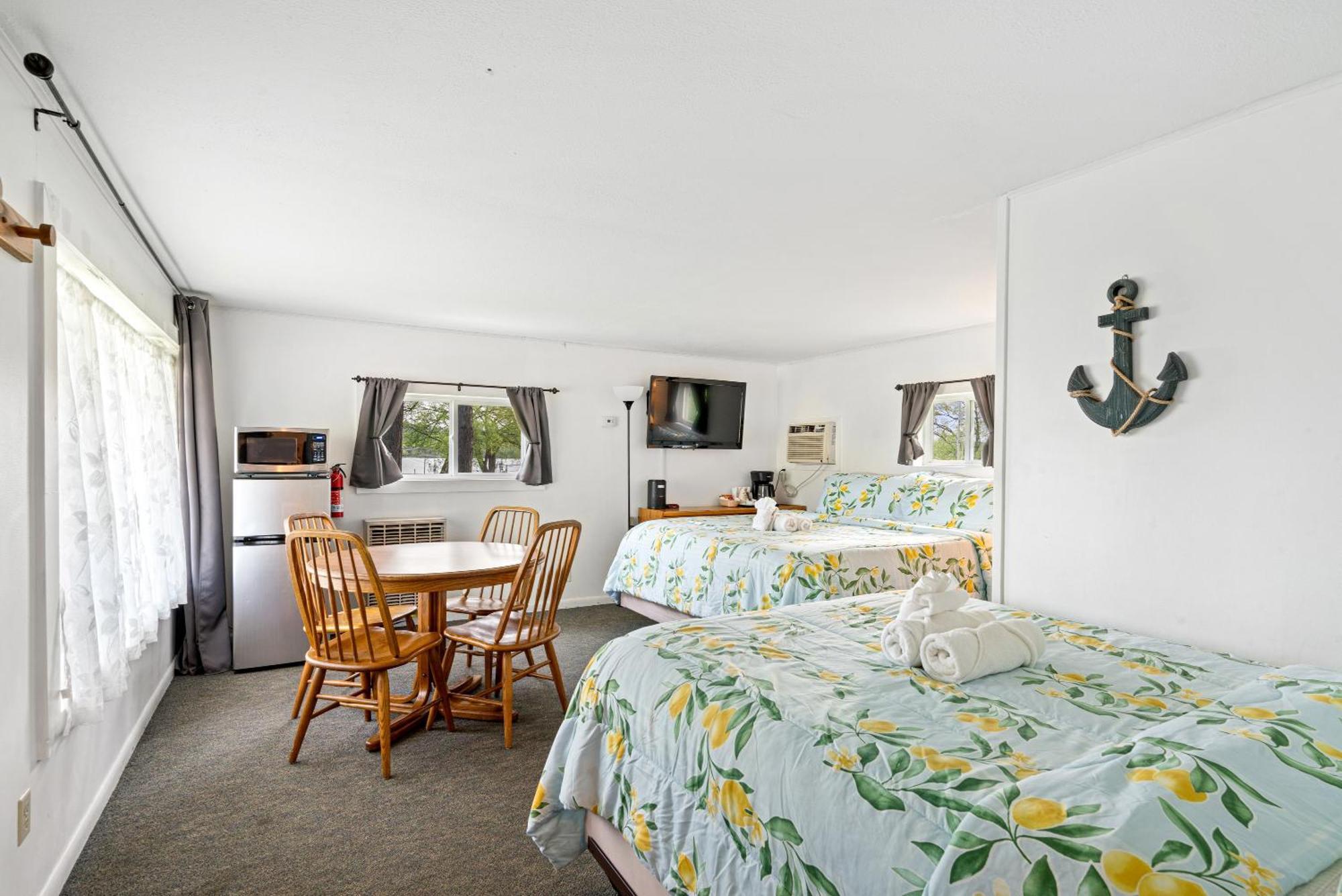 South Arm Retreats Motel East Jordan ภายนอก รูปภาพ
