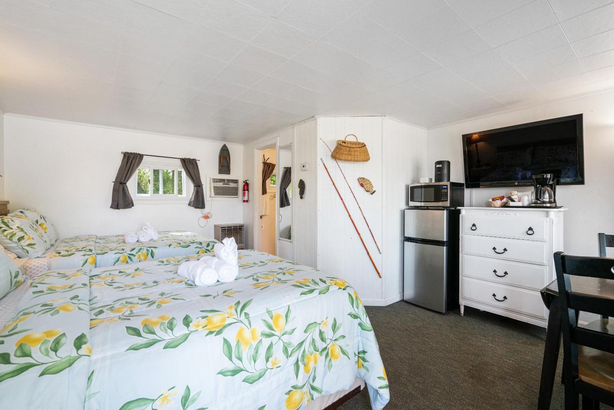 South Arm Retreats Motel East Jordan ภายนอก รูปภาพ